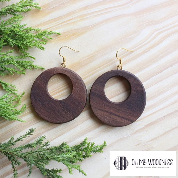 Wooden-earrings-Walnut-Double-circles-plain