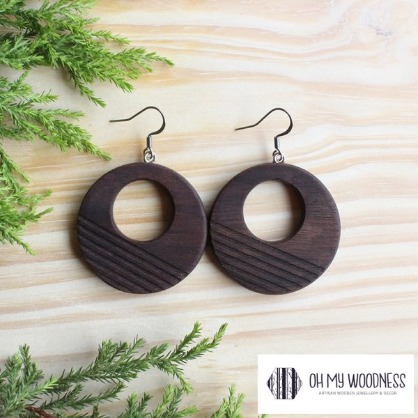 Wooden-earrings-Walnut-Striped-double-circles
