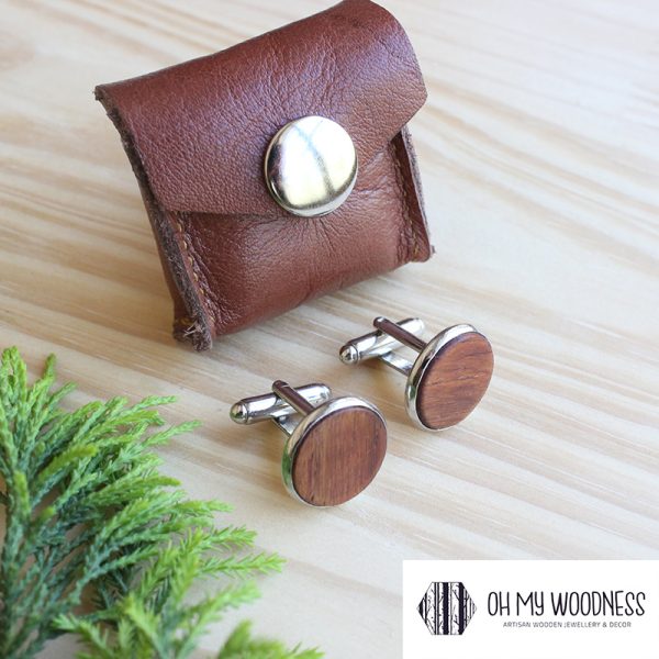 Wooden-cufflinks---Plain--Kiaat
