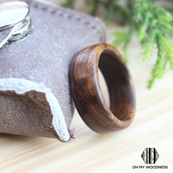 Imbuia-Wooden-ring